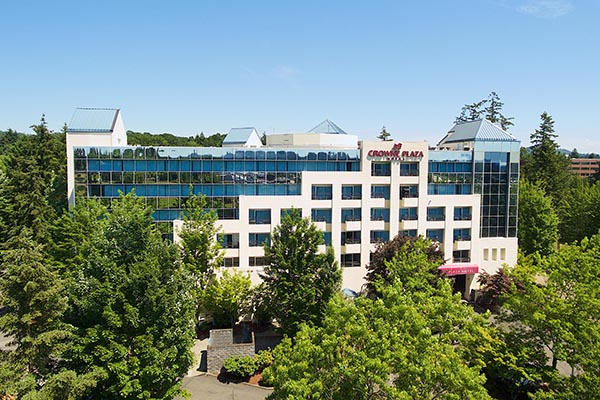 Crowne Plaza Portland-Lake Oswego